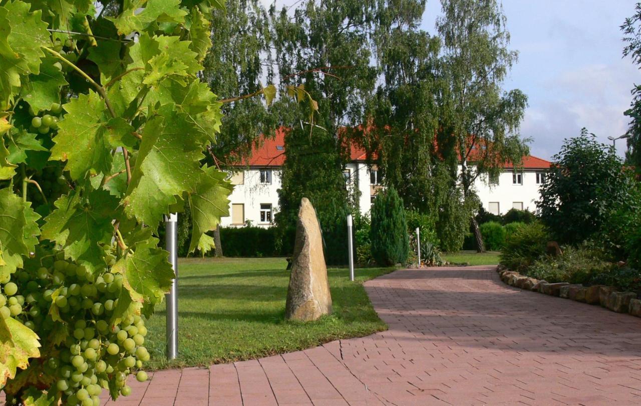 Christliche Gaestehaeuser Weinstrasse Neustadt an der Weinstraße Kültér fotó